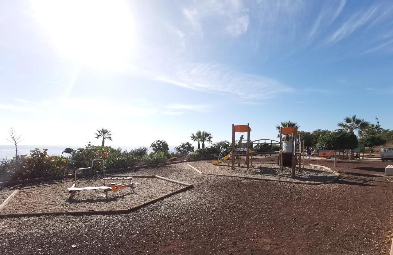 Home2Book Comfy Beachfront Radazul Esterno foto
